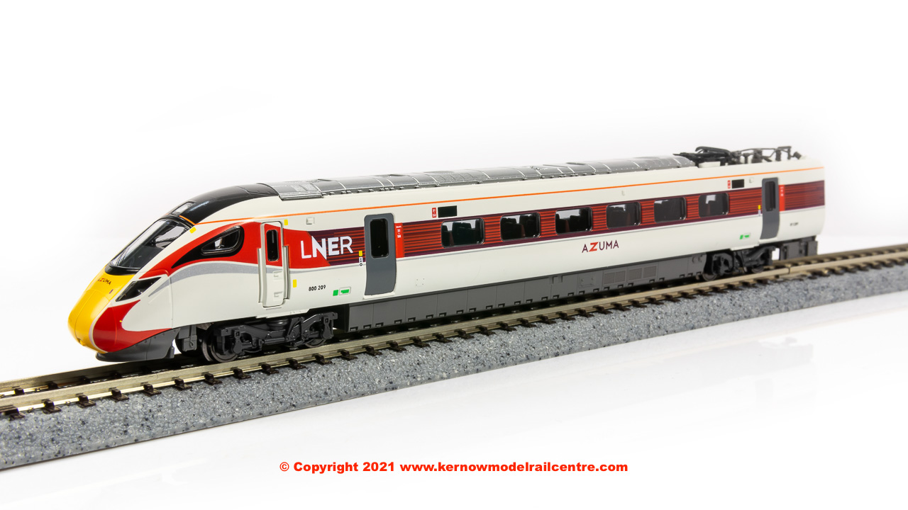 10-1674 Kato Class 800/2 Azuma 5 Car EMU Set number 800 209 in LNER livery